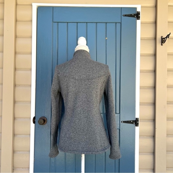 The North Face Maggy Gray Fleece
Pullover Quarter-Zip Sweater Women’s Size M - Picture 3 of 8